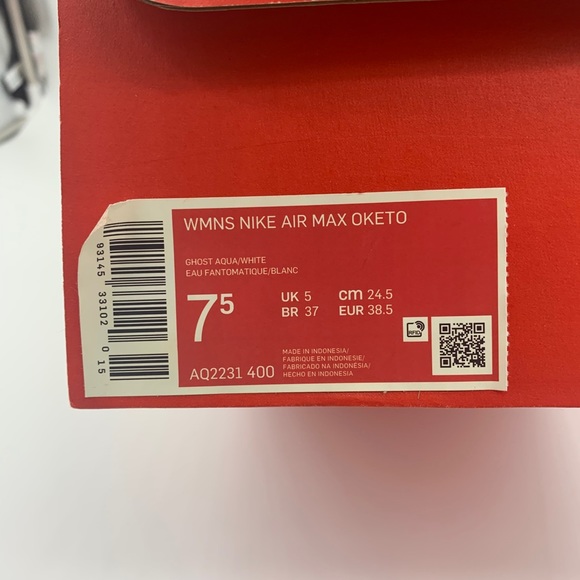 WMNS Nike Air Max Oketo - Picture 10 of 10